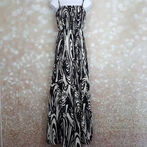 New York & Co. Size m maxi dress
